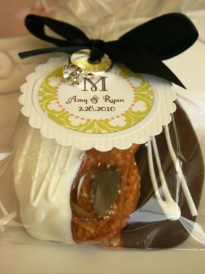 Caramel Pretzel Knots-Wedding and Party Favors, Caramel Apple Favors, Caramel Pretzel Favors, Caramel Marshmallows, Custom Gift Tags, Gourmet Wedding Gifts, Bride and Groom Caramel Apples, Bridal Shower Favors, Baby Shower Favors