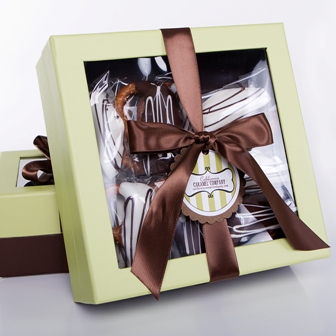 Caramel Pretzel Knots Gift Box - 24 Pack-Apples, Caramel Pretzel Rods, Caramel Pretzel Knots, Caramel Gifts, Wedding and Party Favors, Gift Boxes