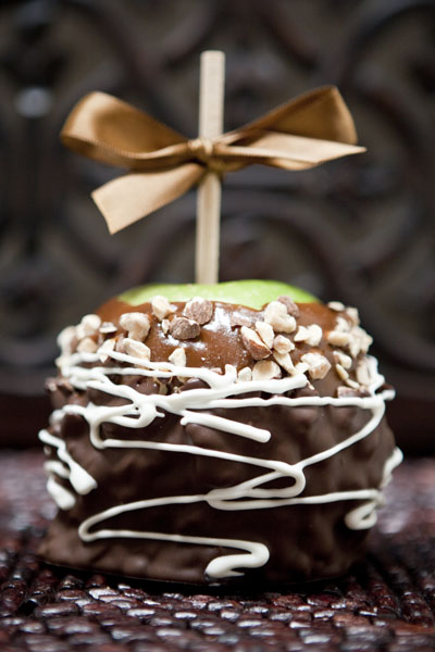Chunky Almond-Jumbo Caramel Apple, Carmel Apple, Gourmet Caramel Apple