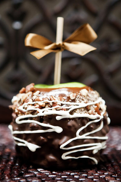 Chewy Pecan-Gourmet Caramel Apple, Apple Pie Caramel Apple, Apple Pie, Caramel Apple Favors