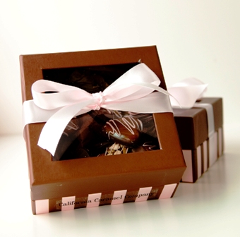 Chunky Caramel Hearts Gift Box-