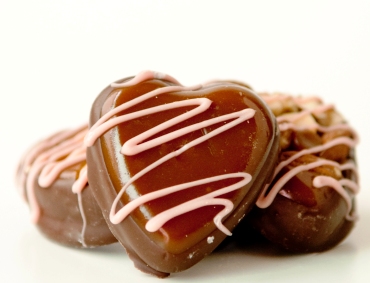 Chunky Caramel Hearts Gift Box-